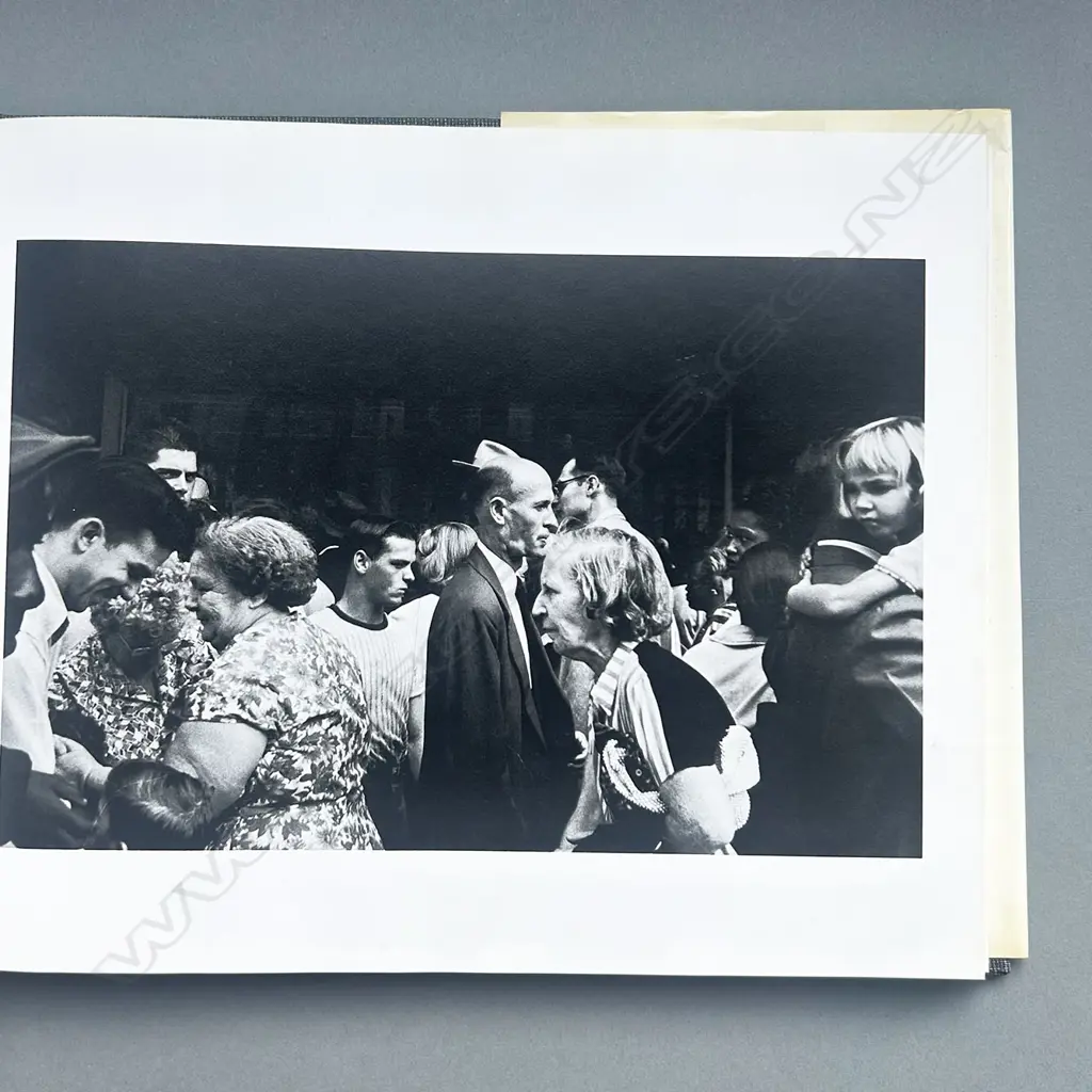 ROBERT FRANK: THE AMERICANS Image 1++